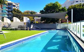 Mooloolab Beach Paradise 2 Bedroom Unit - 350M From Beach
